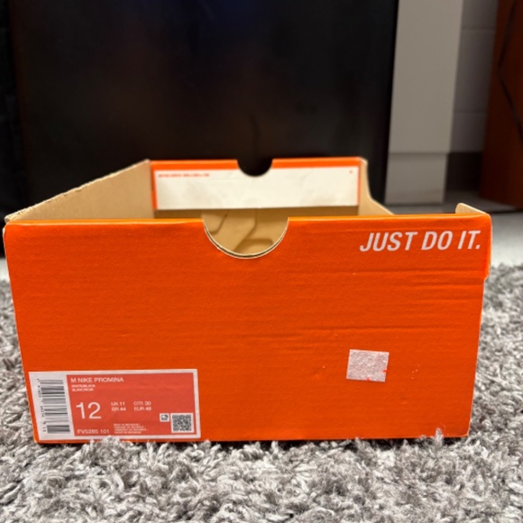 Men's Nike Promina Walking/Running Shoes Size 12 Style # FV5285-101 - Picture 6 of 6